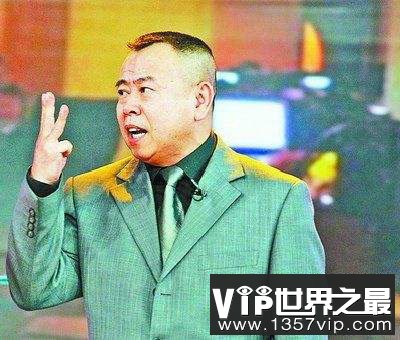 身高不足160厘米的中外名人都有谁？