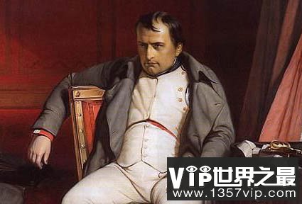 拿破仑是被自己的心腹蒙托隆毒杀的吗