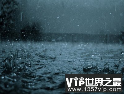 雨点是什么形状的