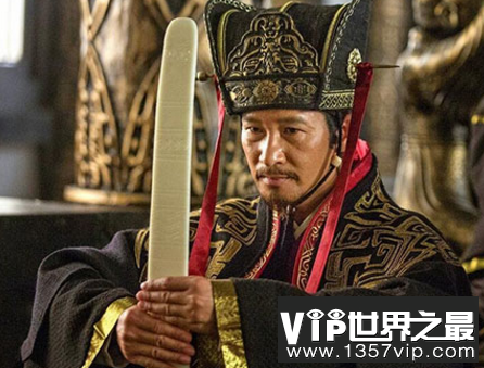 荀彧是怎么死的?曹操送饮食一盒里面却是空的？