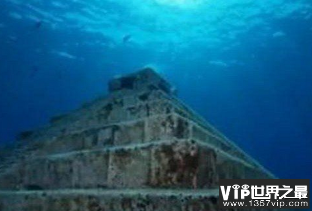 琉球海底发现神秘石头建筑，体型巨大