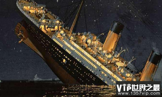 泰坦尼克号沉没之谜，和木乃伊的诅咒有关吗？