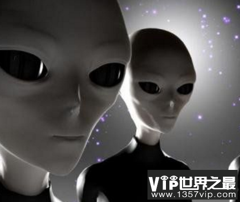 外星人隐藏在人类中间，伪装成地球人的外星人