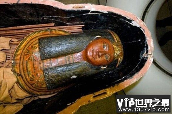 史上第一诅咒：这东西谁粘上都会不得好死