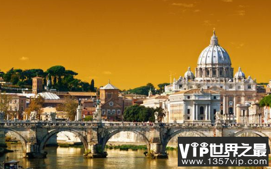 欧洲最小的国家：梵蒂冈，仅0.44平方公里，一不留神就出国(图4)