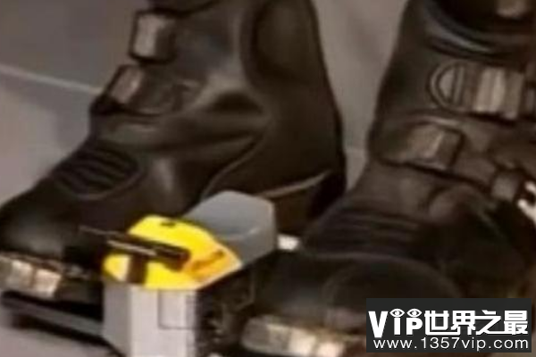 世界上最小的摩托车：摩托车Smalltoe，高度只用6.5厘米