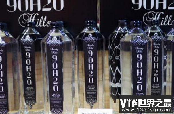 世界上最贵的矿泉水：90h20矿泉水，一瓶68万(镶有850颗钻石)