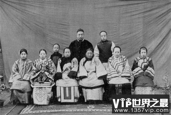 【古代男人三妻四妾怎么睡】古代的妻妾可以一起同房侍奉丈夫吗