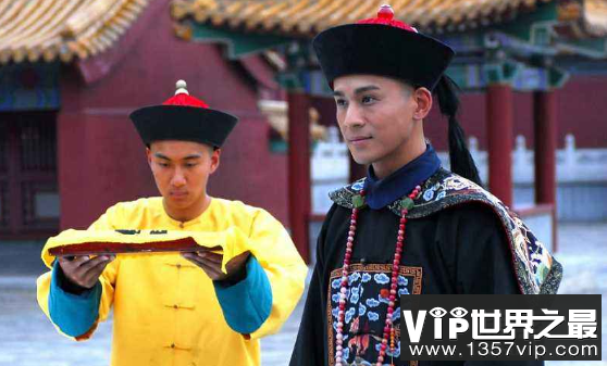 福康安被乾隆封为郡王，第一个外姓获封爵位的人（图2）