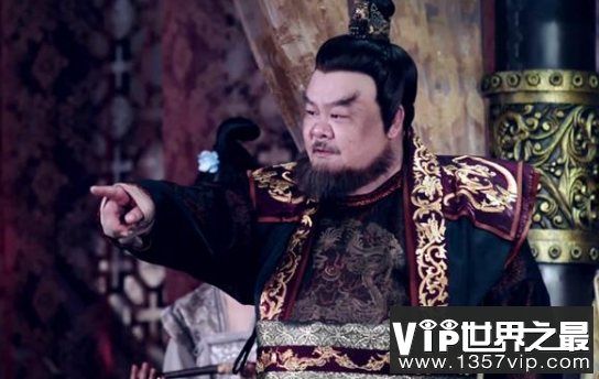 安禄山盛世造反，绝非吃饱了撑的，想当皇帝想疯了（图1）