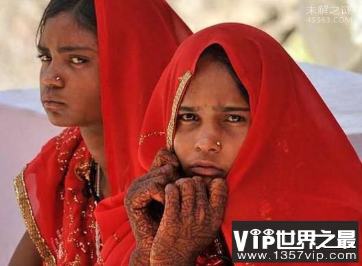 揭秘童婚少女真实经历:惨遭蹂躏沦为奴隶