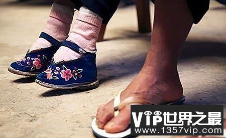 印尼神秘“小脚怪”之谜
