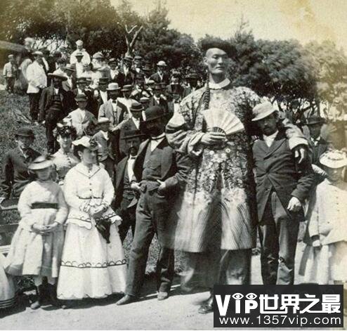 世界上最高的男人：詹世钗3.19米,唯一一位身高超过3米的人