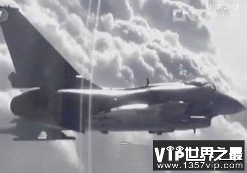 目击者表示:山东德州上空UFO不止一个