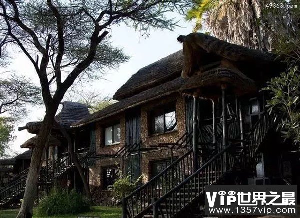 非洲人民居住的奇异房子，牛粪造屋非常环保