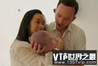 世界上年龄最大的婴儿：23年后才出生