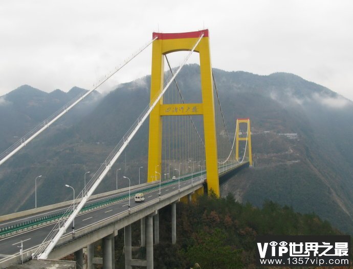 四渡河大桥