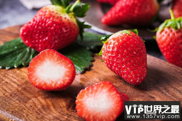 草莓品种排名前十，草莓什么品种最甜最好吃