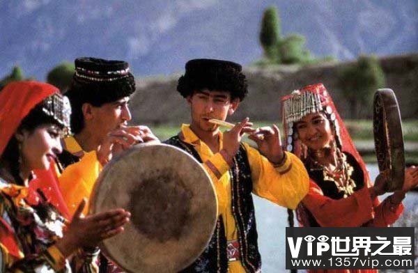 中国最奇特的民族：塔吉克族日常用伊朗语交流