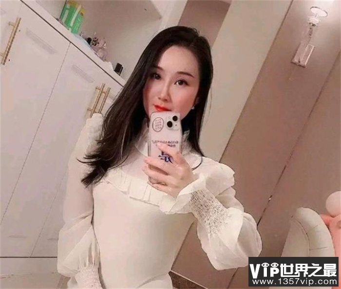 女子求职当老师被拒绝 居然是因为身高（歧视女性）