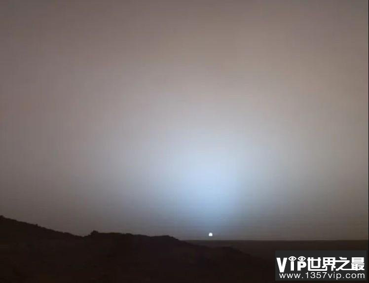 蓝太阳和绿太阳是怎么产生的