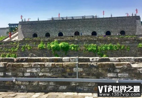 世界上规模最大的城墙 南京明城墙有600多年(保存完整)
