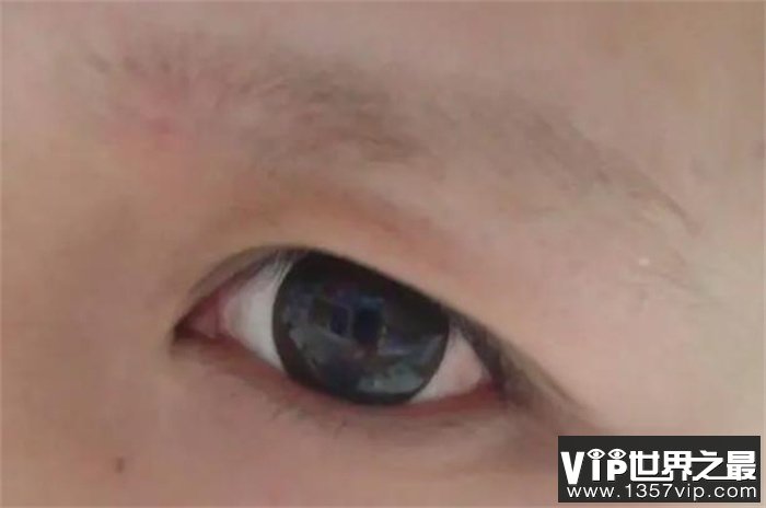传统面相学：以下这4种面相的人不能得罪，人人都敬而远之！