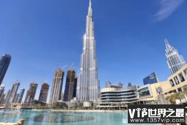 世界上十大最高的摩天大楼 迪拜塔高828米(地标性建筑)
