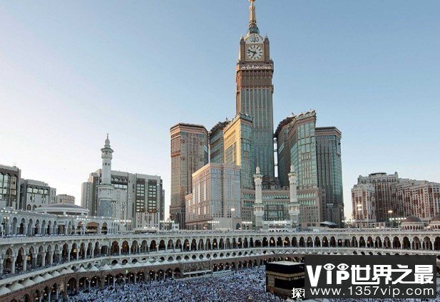 世界上十大最高的摩天大楼 迪拜塔高828米(地标性建筑)