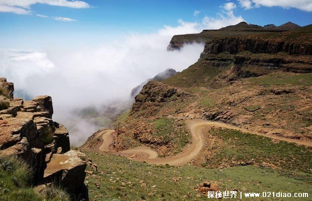 世界上海拔最高国家 非洲莱索托风景如画(发展速度快)
