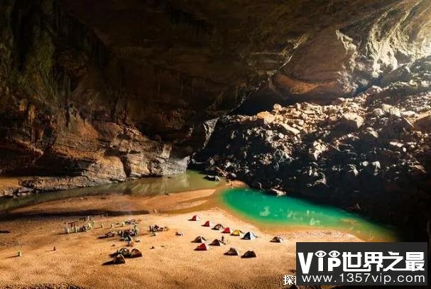 世界上最大的洞穴 韩松洞能够同时容纳72亿人(位于越南)