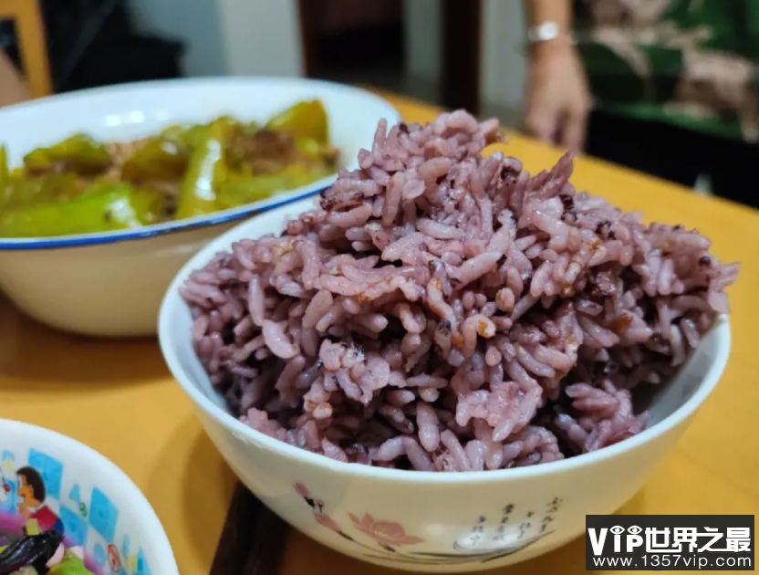 吃杂粮饭把握两个健康比例 杂粮饭能不能多吃