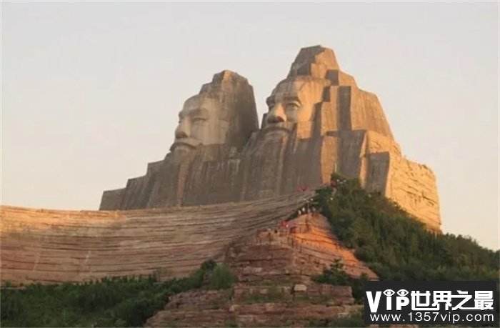 中国十大最高的巨型雕像，每尊都超级震撼，你见过哪几个