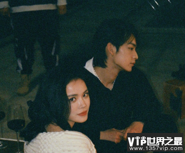 《暗里着迷》江少珩为什么接近苏半夏 《暗里着迷》是短剧吗