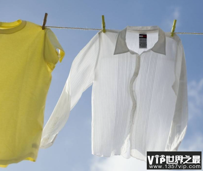建议洗完衣服马上去晒是为什么 晒衣服要注意些什么