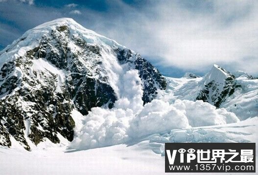 世界上最长的山脉是安第斯山脉(8900千米)