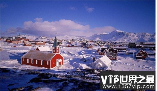 世界上人口密度最小的国家，格陵兰岛每平方公里不到1人