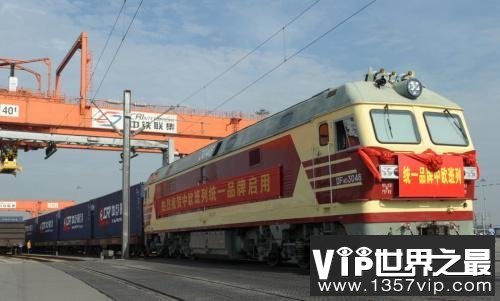 世界上最长的火车，最长竟有7000多米！