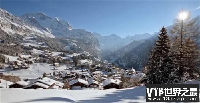 全球十大最美丽的高山滑雪胜地，就算去不了看看也舒服
