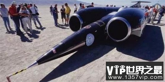 世界上最快的车，突破音速极限（最高时速：3218千米)