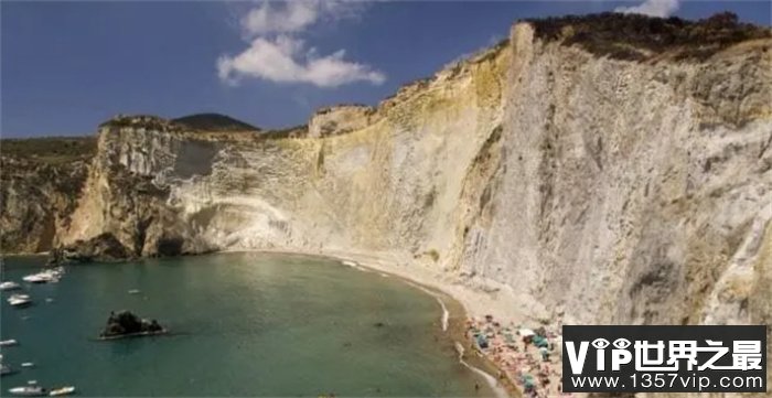 20个世界各地最惊艳的海滩悬崖，美轮美奂，挑战人眼美学极限