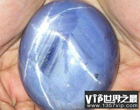 世界上最大的蓝宝石，亚当之星(三亿美元售出)