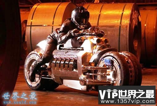 世界上最快的摩托车，道奇战斧(676km/h)