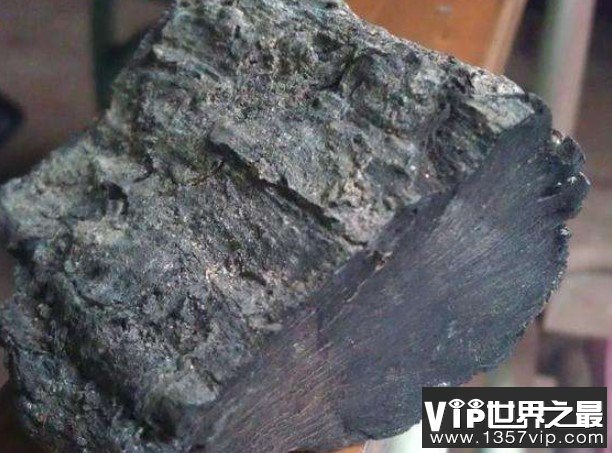 世界上最贵的木材，有着东方神木和植物木乃伊之称