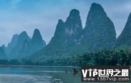 中国十大最佳旅游景点排行榜，万里长城北京故宫不去后悔！