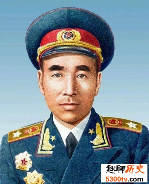 新中国十大元帅排名，每一个都值得我们尊重学习。