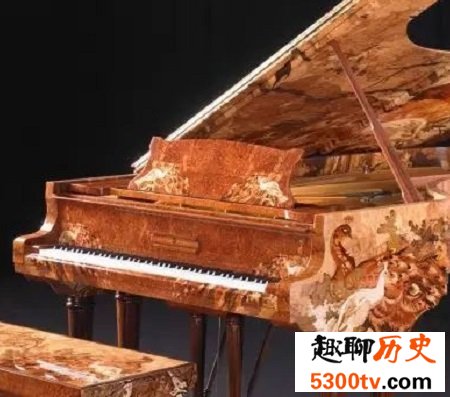世界上最贵的十个钢琴，三百万的水晶钢琴也不如它