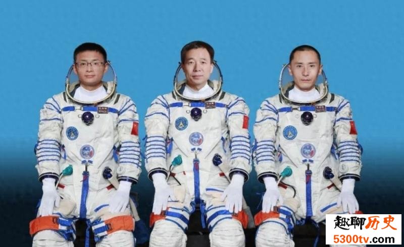 为什么国外叫“宇航员”中国叫“航天员”