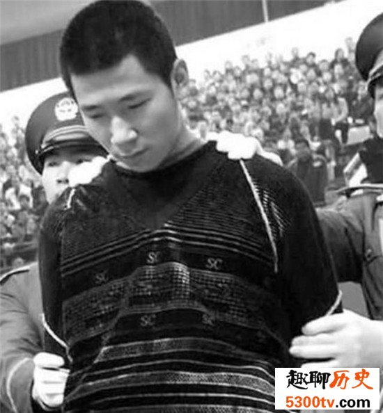 中国十大恐怖凶杀案，红衣男孩案件极其残忍
