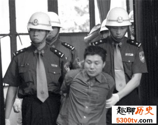 中国十大悍匪排行，有一人至今逃窜法外